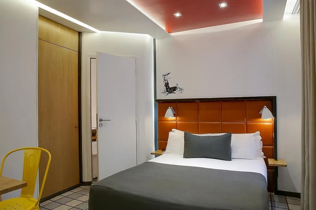 Aulivia Opera 4*