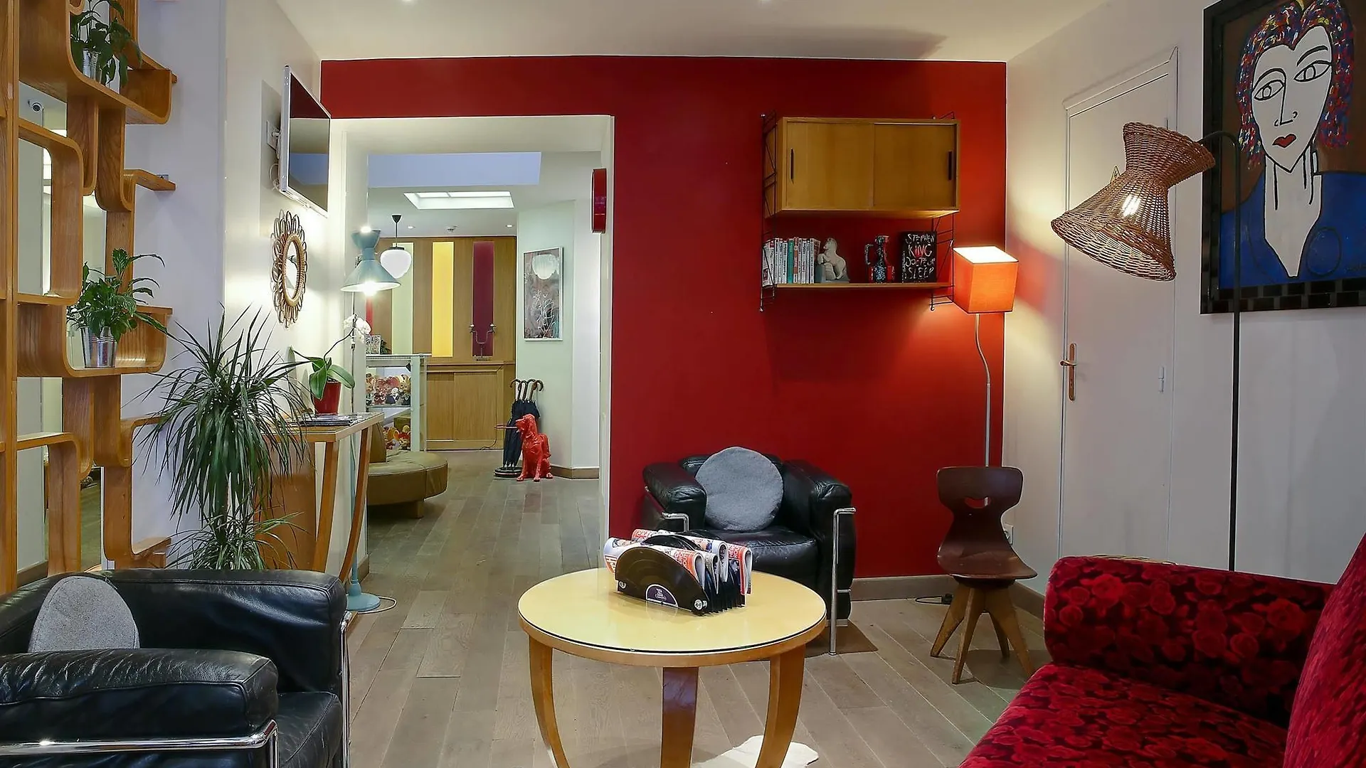 Hotel Aulivia Opera 4*