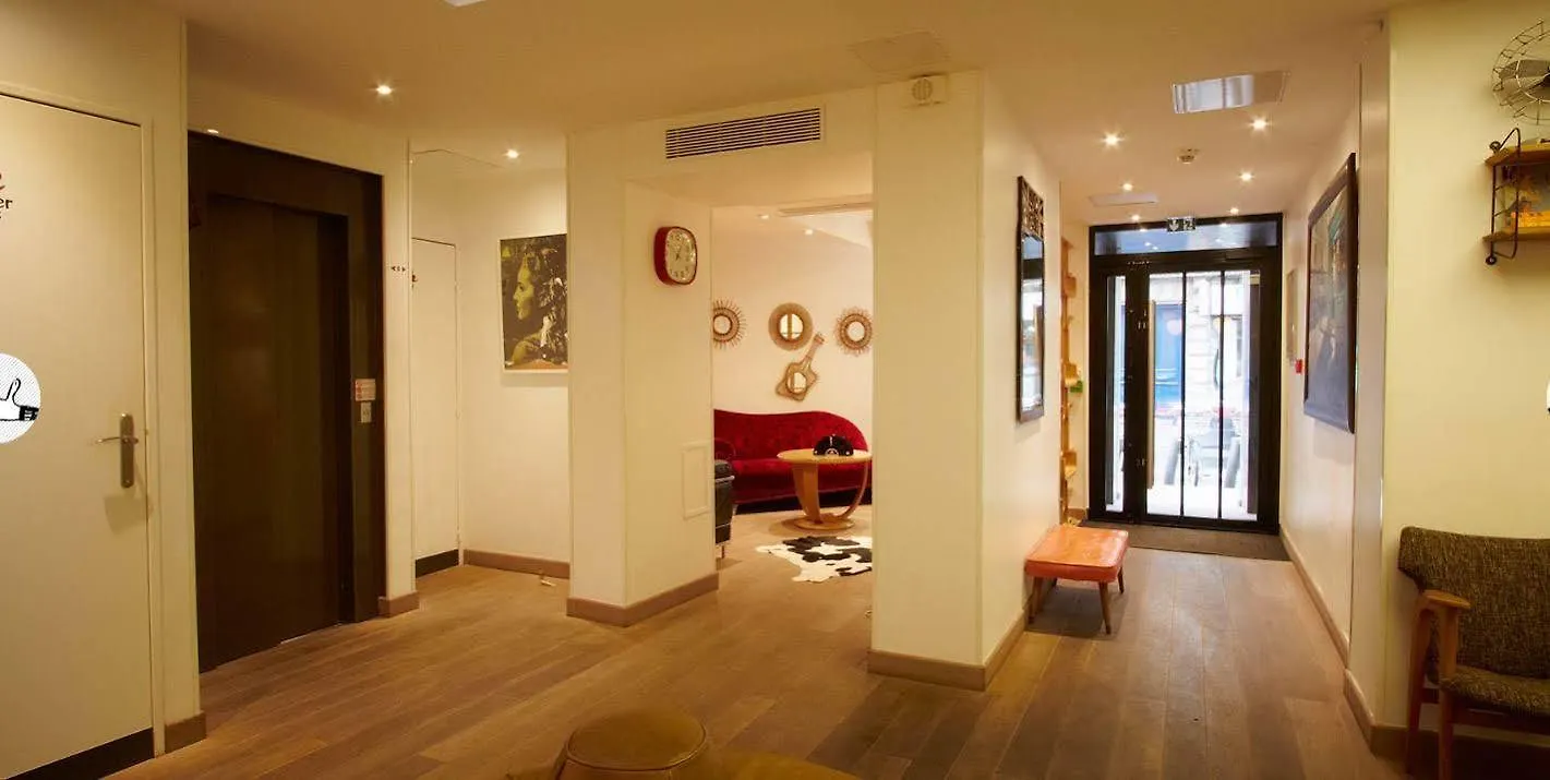 Aulivia Opera 4*